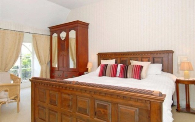 St Benets Abbey B&B