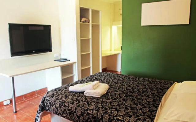 The Stuart Hotel-Motel