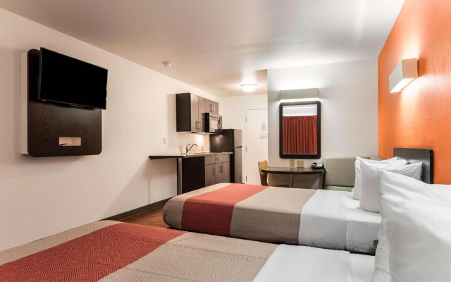 Motel 6 Wilkes Barre, PA - Arena