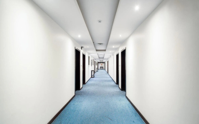 Capital O 188 Eastward Hotel