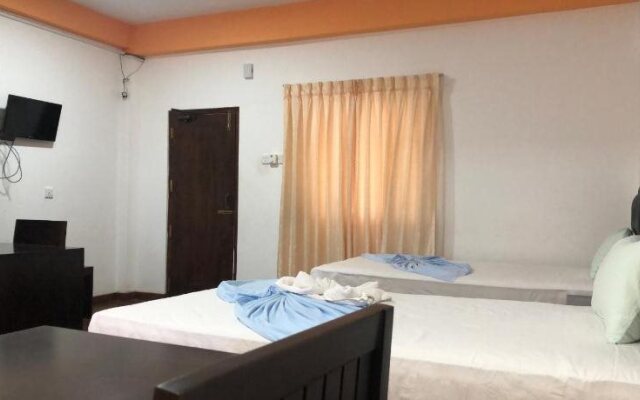 Hotel Ahash