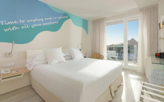 Отель Amare Beach Hotel Ibiza