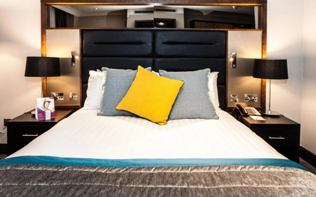 Elite Venue Selection Felbridge - Gatwick