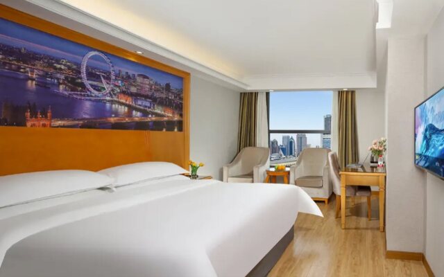 Vienna Hotel Chengdu Chunxi Road Tianfu Plaza Subway Station