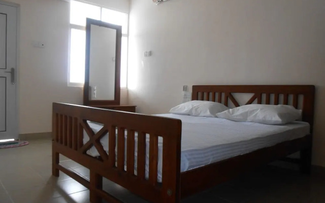 Colombo Apartments - Harmers Avenue
