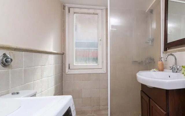 90m² homm Sea View Apartment in Alimos