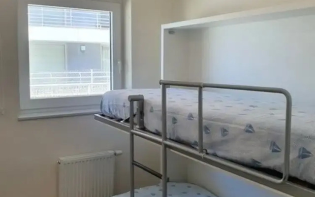Apartment With 3 Bedrooms in Oostduinkerke