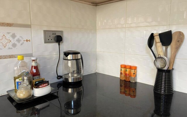 Midtown B61 Apartment