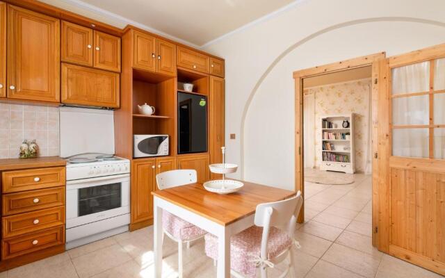 Villa - 1st Floor
