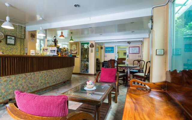 Samsensam Place Hotel