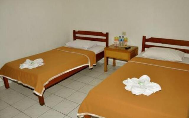 Oyo 3244 Grand Chandra Hotel