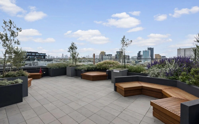 ESTHER, 2BDR South Yarra Apartment