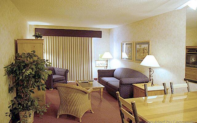 Legacy Vacation Resorts - Steamboat Suites