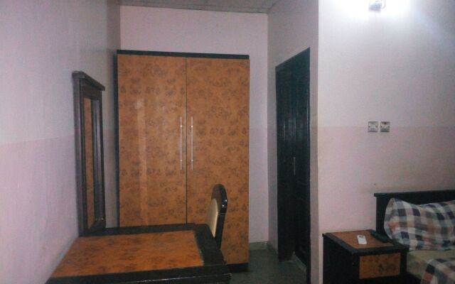 Bayse One Executive Suites and Bar