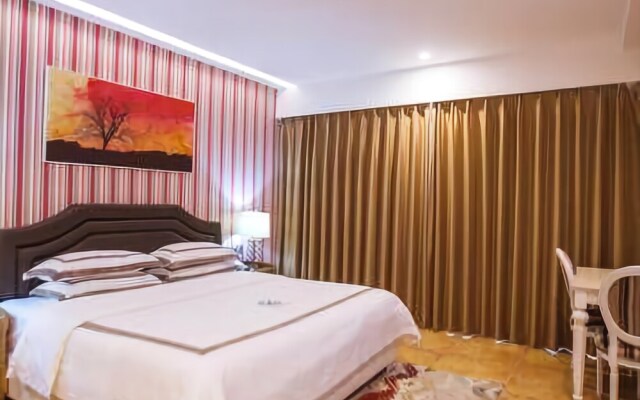 Lock Hotel