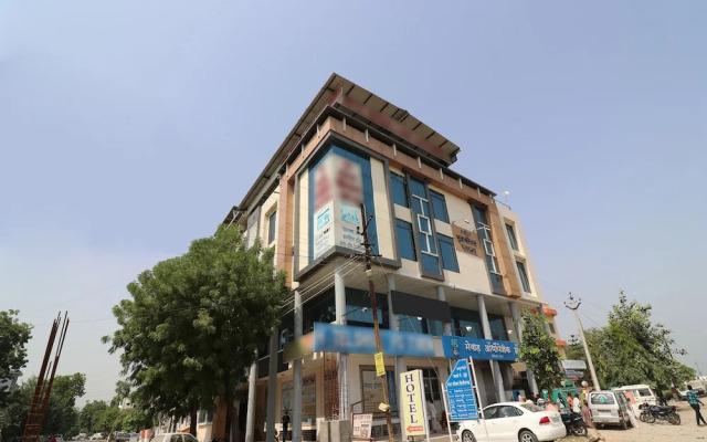 OYO 22872 Hotel Shivam Fort View