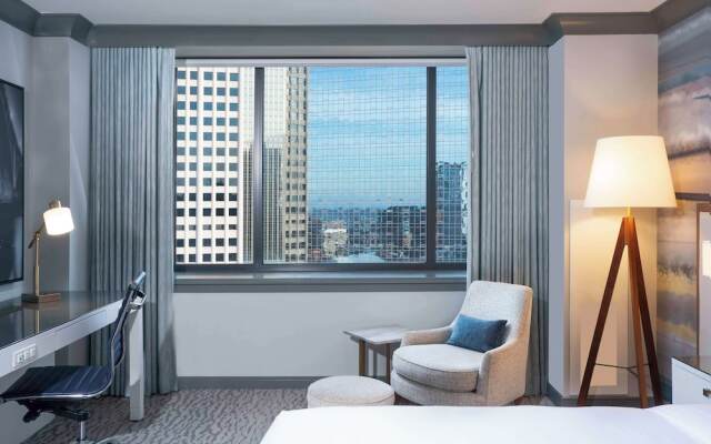 Graves 601 Hotel Wyndham Grand