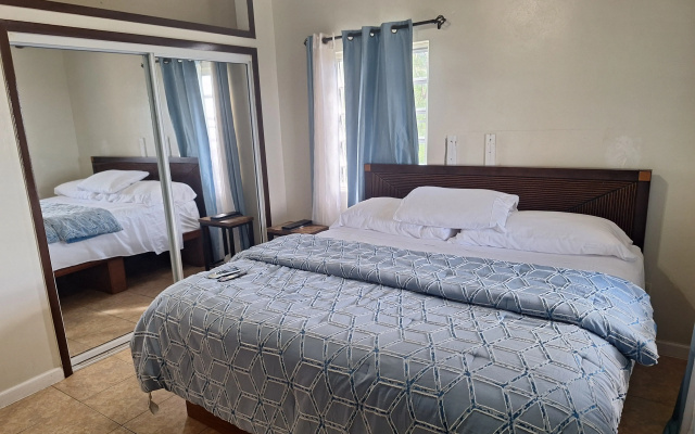 Sunset Gardens Guesthouse