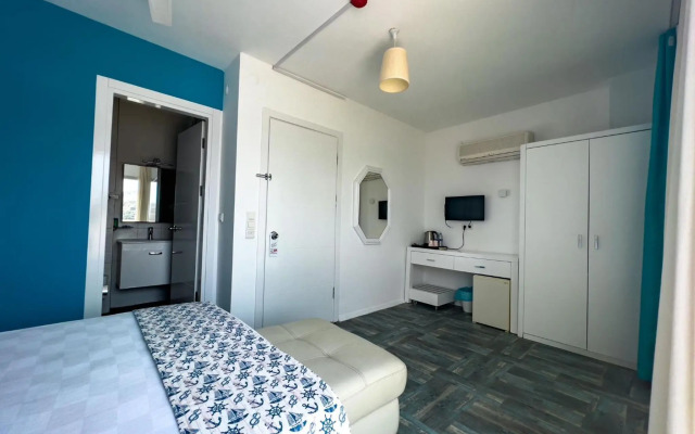 Larimar Boutique Hotel