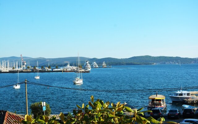 Two bedroom apartment in the heart of Porto Montenegro