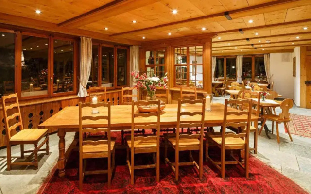 Griesalp Hotels