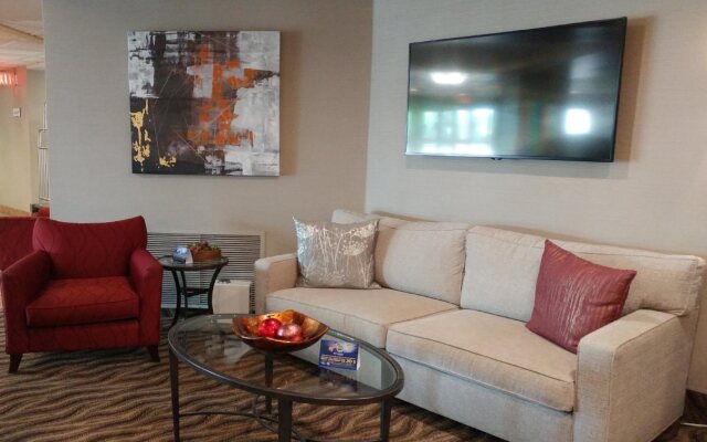 Best Western Plus Rose City Suites