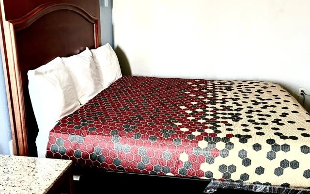 Express Inn & Suites San Antonio Near Sea World Medical Center