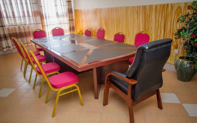 Wamala Lake View Hotel