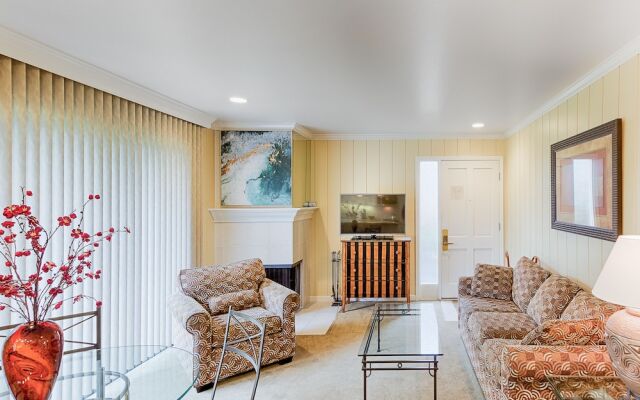1-Bedroom Condo Near Trails