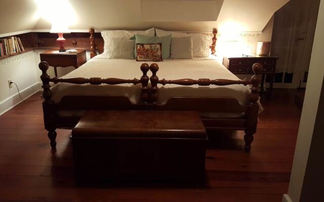 The Stovall House
