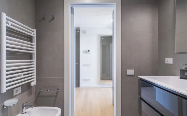 easyhomes - Central Tower