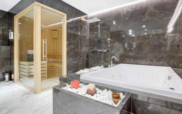 Emerald Hotel Pristina, Kosovo
