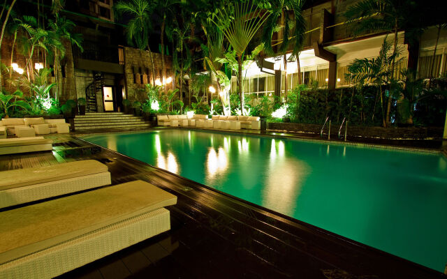 The Sulo Riviera Hotel
