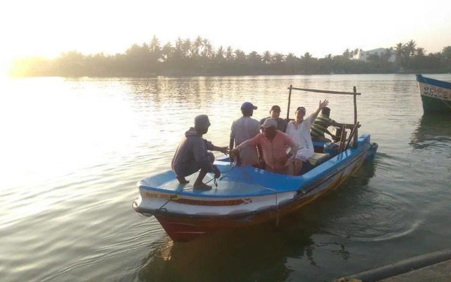 Barasti Beach Resort Wadduwa