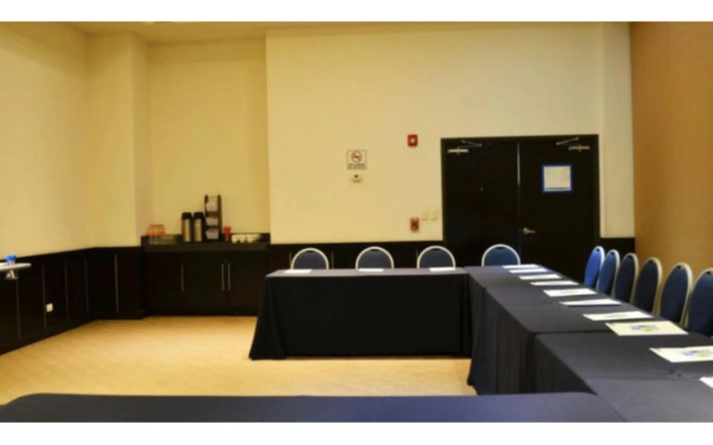 Holiday Inn Express Guaymas