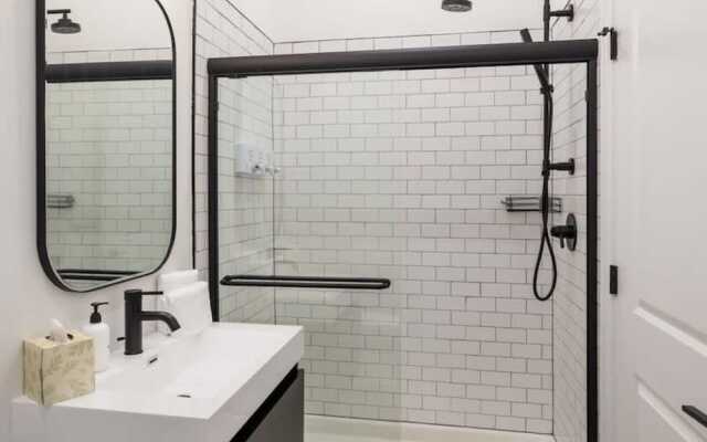 Sosuite 1BR Apt w W/d, Desk Alcove