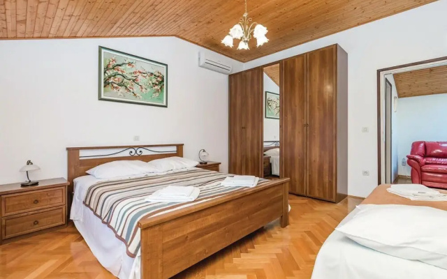 Beautiful Home in Brsec With Wifi and 3 Bedrooms