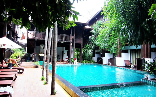 Yantarasri Resort