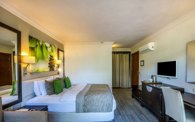 Marmaris Bay Resort - Adults Only