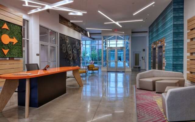 Global Luxury Suites University Circle