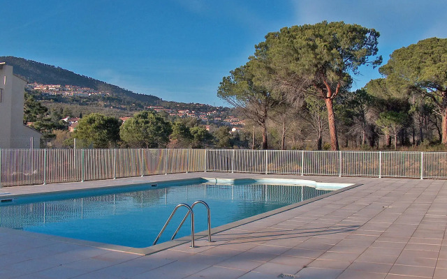 Le Mas D'Esquiere No.2