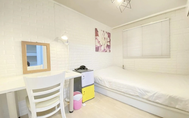 Seoul Station Aroha Guest House