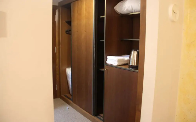 Saray Hotel