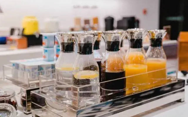 Homeinn Plus（Bei 'an Bus Station）