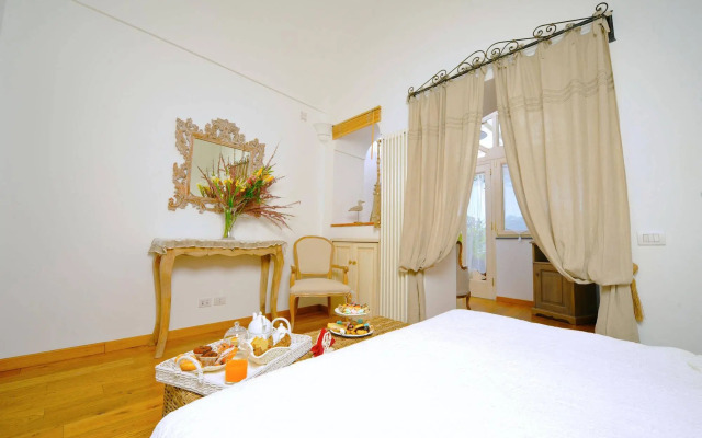 Villa Mary Suites