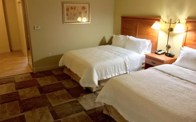 Hampton Inn Garden City