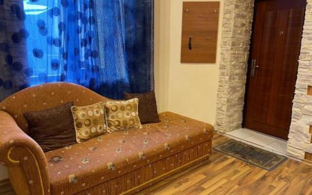 Avangard LChin*B Apartment