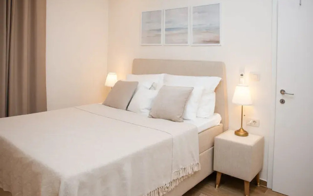 Villa Nada - Unique and Artistic