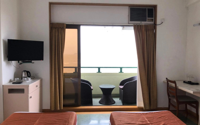 Sea Green Hotel – Guest Rooms – Mumbai