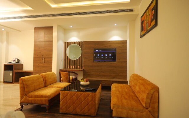 TreeHouse London Street Amritsar